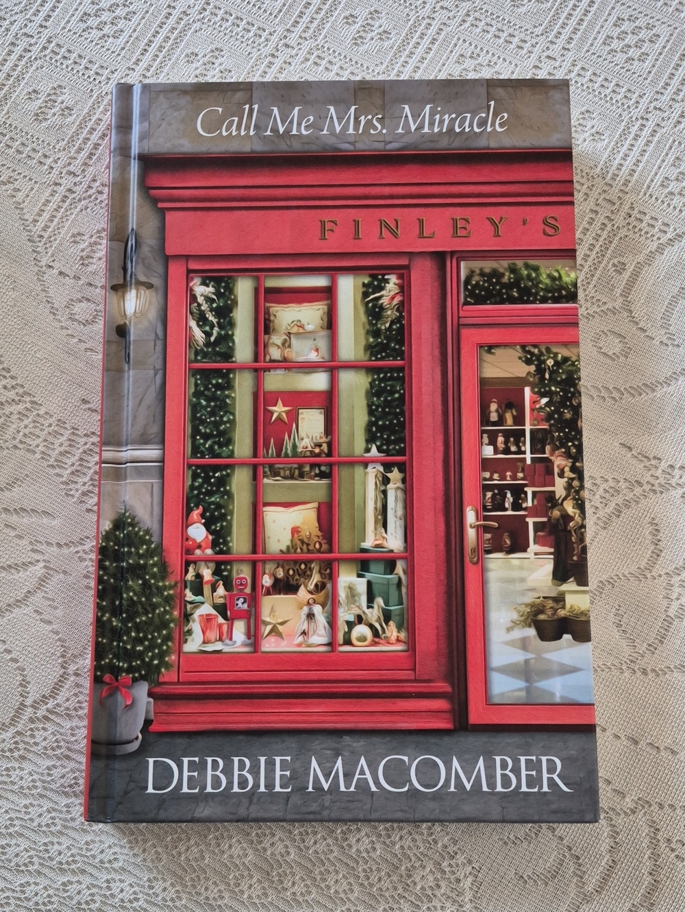 💚3/$20 Book - "Call Me Mrs. Miracle" by JDebbie Macomber (2021 edition)